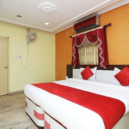 Hotel Oyo 4526 Jaydev Vihar Bhubaneswar Esterno foto